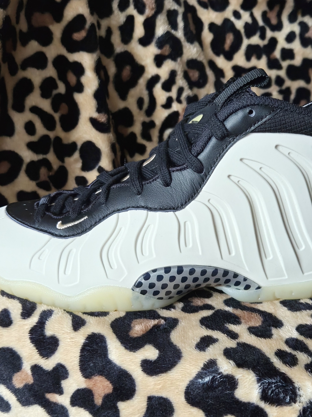 Nike Air Foamposite One "Light Orewood Brown"